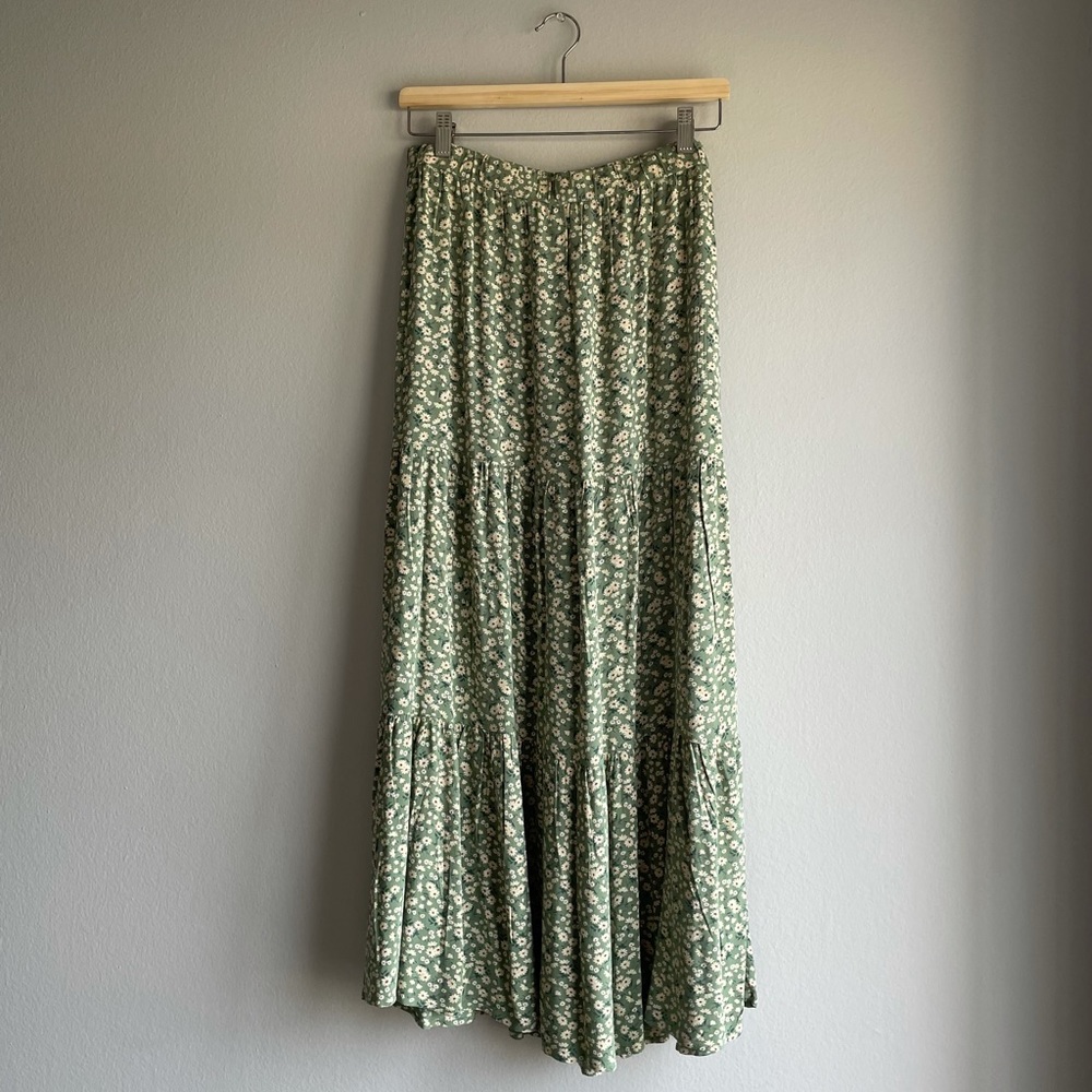 American Eagle Outfitters Green Floral Maxi Skirt